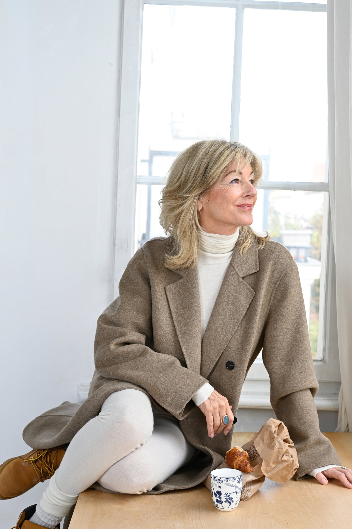 Rollkragenpullover für Damen in Braun, langarmig, einfarbig, Kaschmir-Seide
