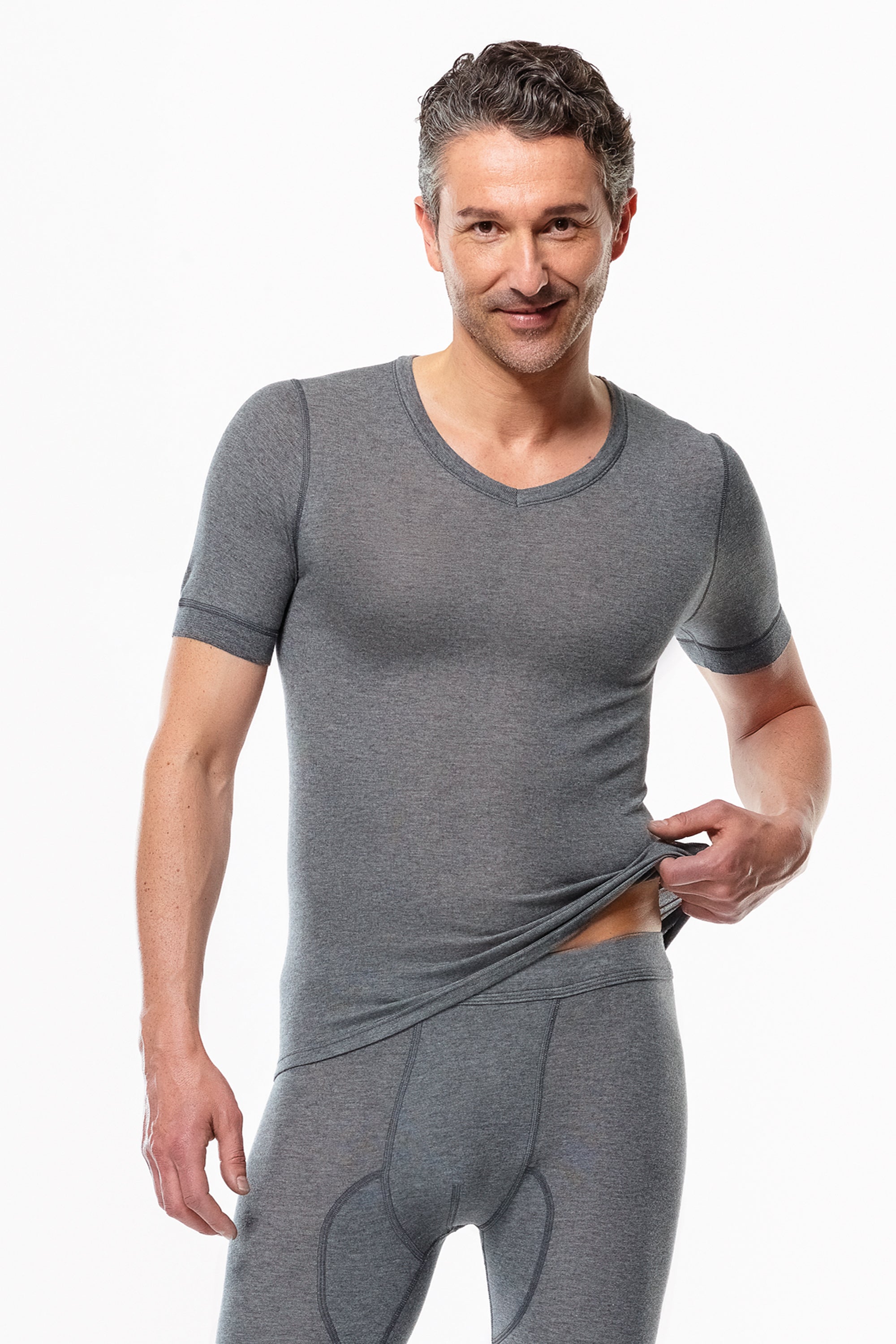 Herren Hemd halbarm - Kaschmir - Seide, V-Ausschnitt, luxuriös.