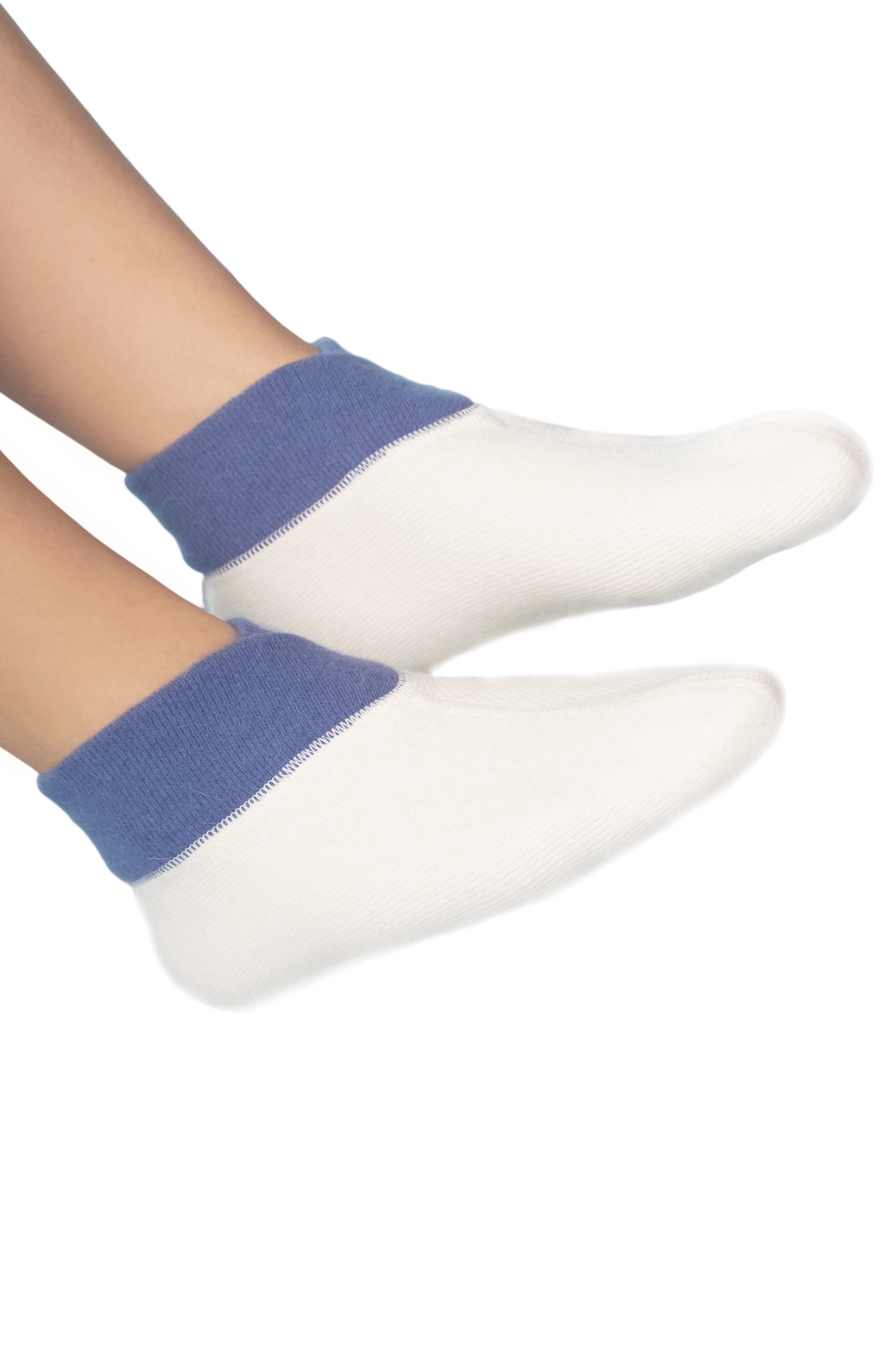Fußwärmer - Fußwärmer mit extraweitem Bund aus Angora für sanfte Wärme.